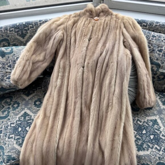 Blonde Mink Full Length Coat - Picture 1 of 2
